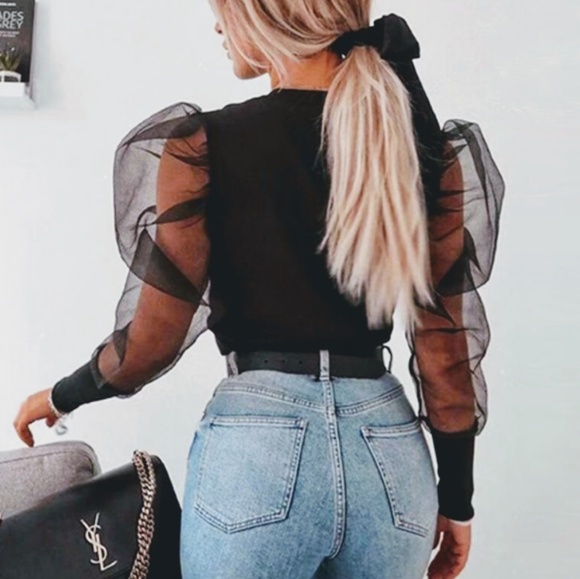 Sexy black button up - Picture 1 of 3